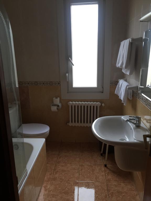 Hostal Панкорбо Екстериор снимка