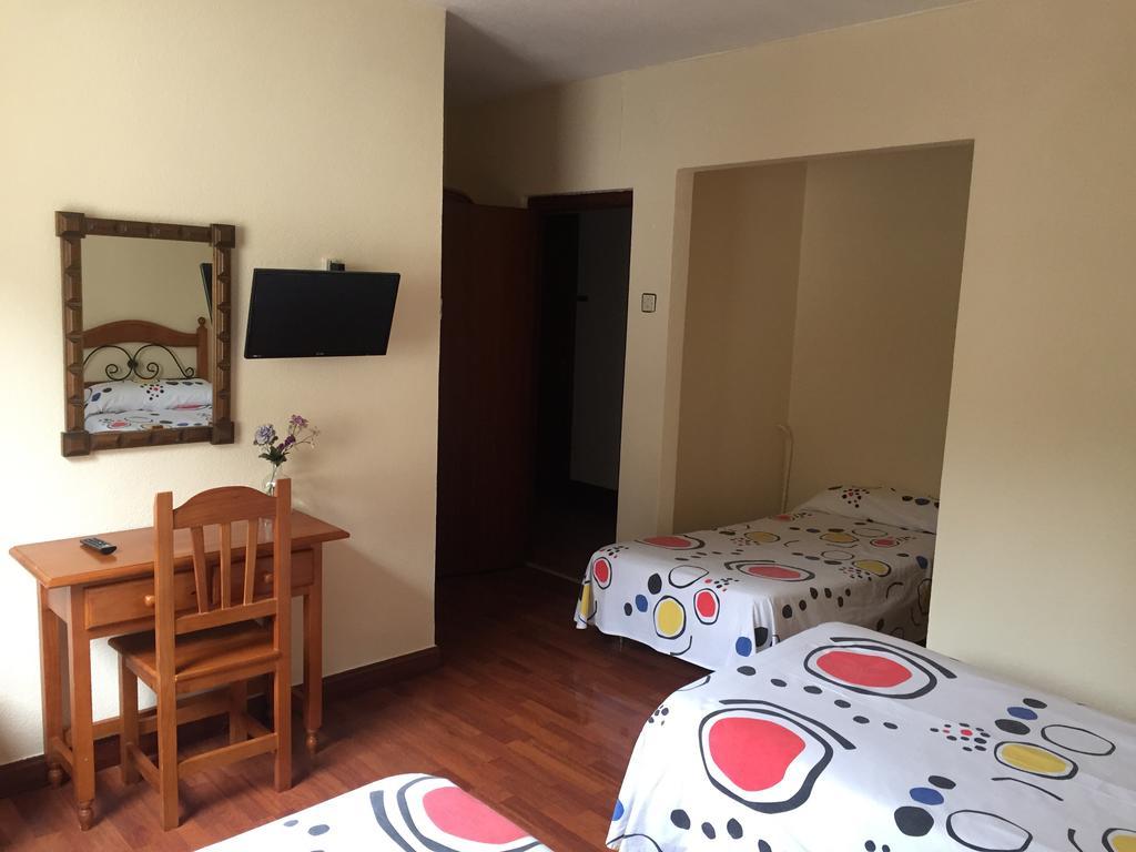 Hostal Панкорбо Екстериор снимка